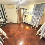 Home16 Hostel 16 Sukhumvit