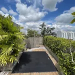 1 Big Br Near Bts Ekkamai - Sky Pool & Gym