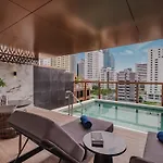 Nysa Hotel Bangkok Sukhumvit 11