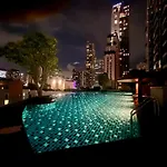 Studio Apartment Near Bts Skytrain Free Wifi