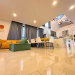 944Summer Villa曼谷中心asok&Tong Lor800海天别墅