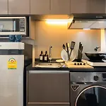 Stylish Riverview 1Br - Ultra Fast Wifi - Phrom Phong