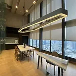Stylish Riverview 1Br - Ultra Fast Wifi - Phrom Phong
