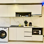 New Ekamai Thonglor Luxury Home Near 711, Bts, Mall