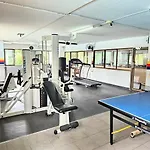 Sri Close