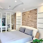 Grand Diamond Condominium