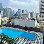 Spacious 1,2 & 3 Bedroom Serviced Apartments Omni - Nana Bts