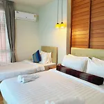 Cozyhouse Near Mrt Queensirikit Convention Center