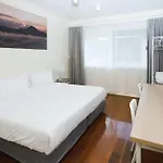 3Br Entire Home - Close To Train, Boat, Iconsiam, Asiatique