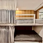 Blu Cabin Gay Poshtel