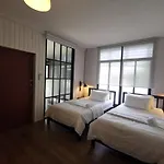 Liaw Base House