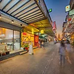 Ralph Bangkok