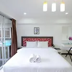 Baan Sabai Rama IV Apartment