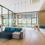 Lumpini Suite Hotel