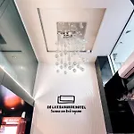 Deco Lux Hotel