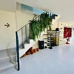 Momoya House