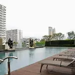 Luxury Apartment At Central Watthana