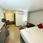 14 Sathorn Hotel No-Parking
