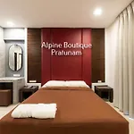 Alpine Boutique Pratunam