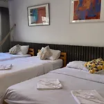 Haus Sathorn 11 Bed&Breakfast