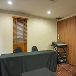 Journeyhub Sukhumvit 26, Bangkok - Formerly St James Hotel