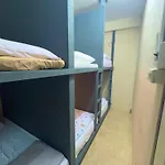 Hostel 24 Backpackers