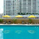 Forum Park Hotel