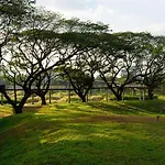 S.M. Grande Residence
