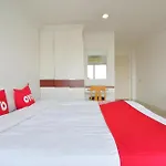 Super Oyo 498 Ladawan Villa
