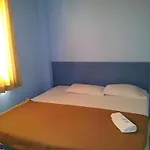 Centaur Inn Hotel