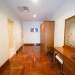 Chez Moi Bangkok Private Executive Residence Sukhumvit 26