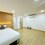 The Cozy 77