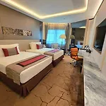 Graceland Bangkok By Grace Hotel - Sha Extra Plus