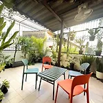 Garden Home Near Iconsiam & Chao-Praya River
