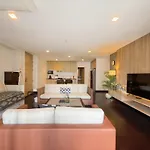 Spacious Sukhumvit Apart Ment Near Emsphere Bts Phrom Phong