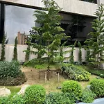 Elizabeth Hotel