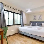 Bangkok Watergate Townhouse 曼谷中心水門家