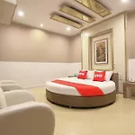 Oyo 1002 Pinklao Resort