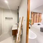 Yolo Bangkok Boutique Hotel