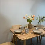 Ease At Sathorn Hostel And Coworking Space
