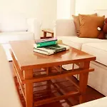 Ritratana Apartment