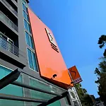 Hotel Solo, Sukhumvit 2, Bangkok - Sha Extra Plus