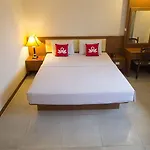 Zen Rooms Petchburi 11 Pratunam
