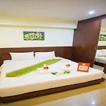 Nida Rooms Wongsawang 19 Plaza