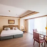 Silom City Hotel