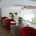 Mali @Silom Boutique Hotel