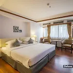 Zen Premium Silom Soi 22