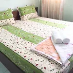 Nat 2 Guest House