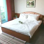 999 Soi Kesini Ville