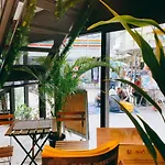 Oasis Cafe And Nap